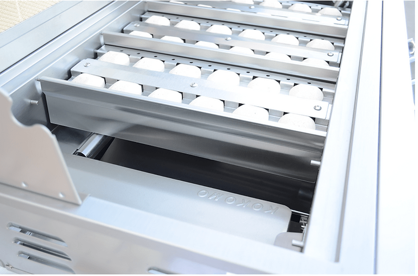 Heat zone separators on the Kokomo Grills Professional 4 Burner 32" Freestanding Grill, offering customizable cooking areas.